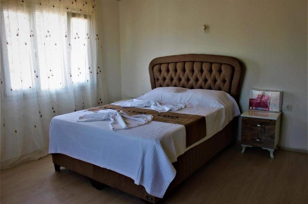 Demir Apart-Otel Kaş Buitenkant foto